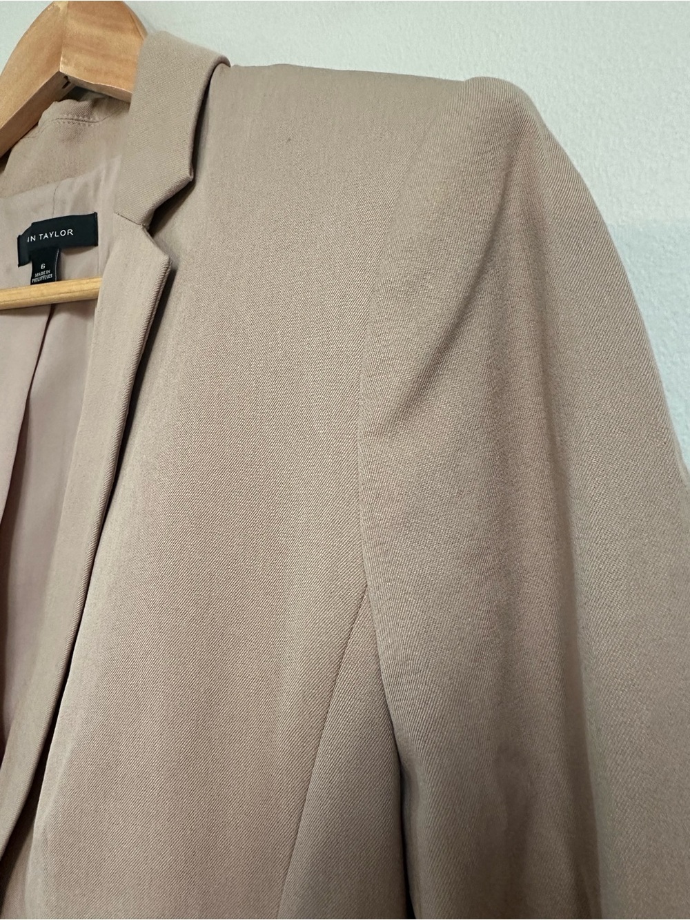 Ann Taylor Beige Taupe Single‑Button Blazer Women’s Size 6 - Picture 5 of 16